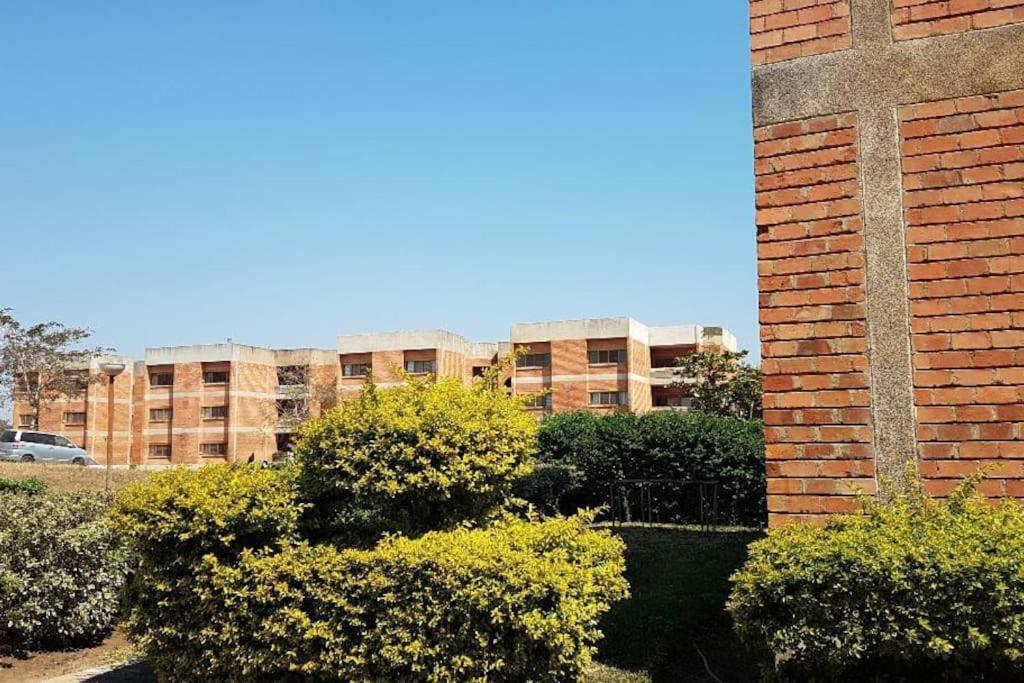 Ibex Hill Apartment- Power Backup Lusaka Buitenkant foto